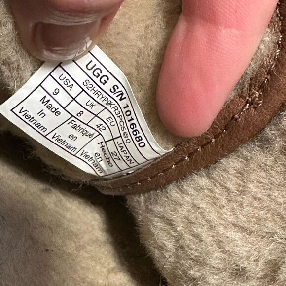 UGG Men's Maksim Chukka Boot Chestnut size 9 - Picture 4 of 5